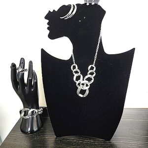 Paparazzi silver gunmetal jewelry set